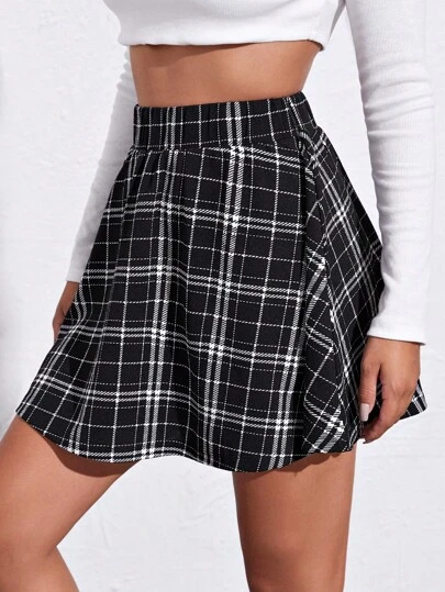 SHEIN EZwear Elastic Waist Skater Plaid Skirt
