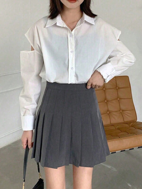 Solid Pleated Mini Skirt