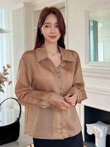 DAZY 纯色纽扣前开襟落肩长袖衬衫女款 - 棕色 - 查看 4