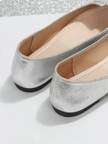 女士金屬質感尖頭平底鞋,魅力四射銀芭蕾舞鞋 - 銀色 - 查看 5
