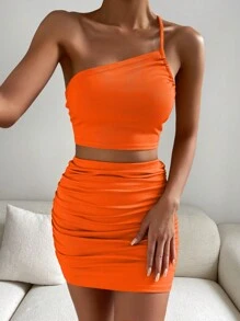 SHEIN Privé 單肩短款上衣和褶邊包臀半身裙