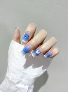 24入組長棺材形藍色漸層胭脂粉法式心形圖案假指甲+1張膠帶+1片指甲銼，貼式假指甲美甲用品 - 彩色 - 查看 4