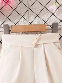 Little Girls' Fashionable Foldover Waist Button Detail Shorts For Summer - Apricot - View 4