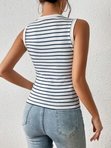 SHEIN Frenchy 條紋印花背心上衣 - 藍色 - 查看 2