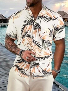 Manfinity RSRT Men Tropical Print One Pocket Front Shirt , Short Sleeve Button Up Graphic Colorful Shirt , Beach Friends - Apricot - View 1