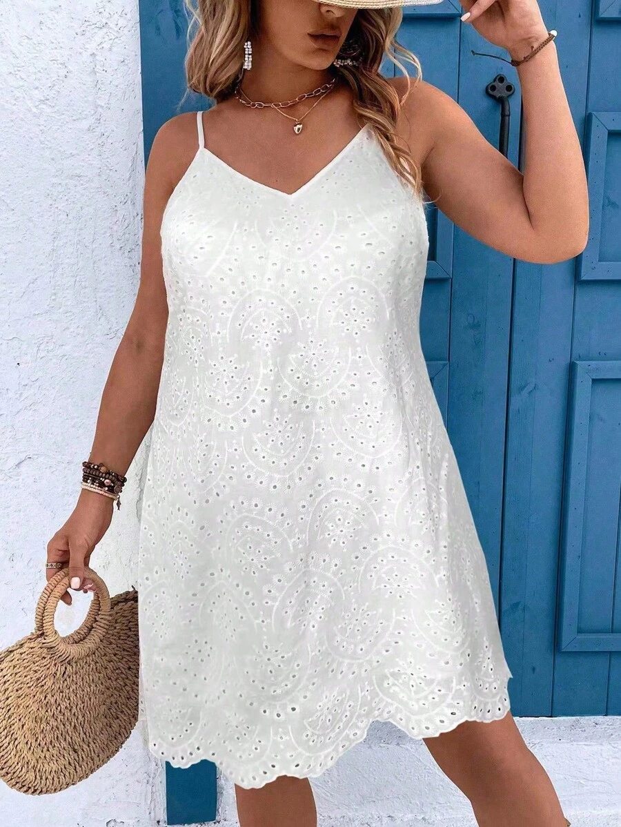 Flirla 大碼網眼刺繡貝殼邊吊帶洋裝 - 白色 - 查看 1