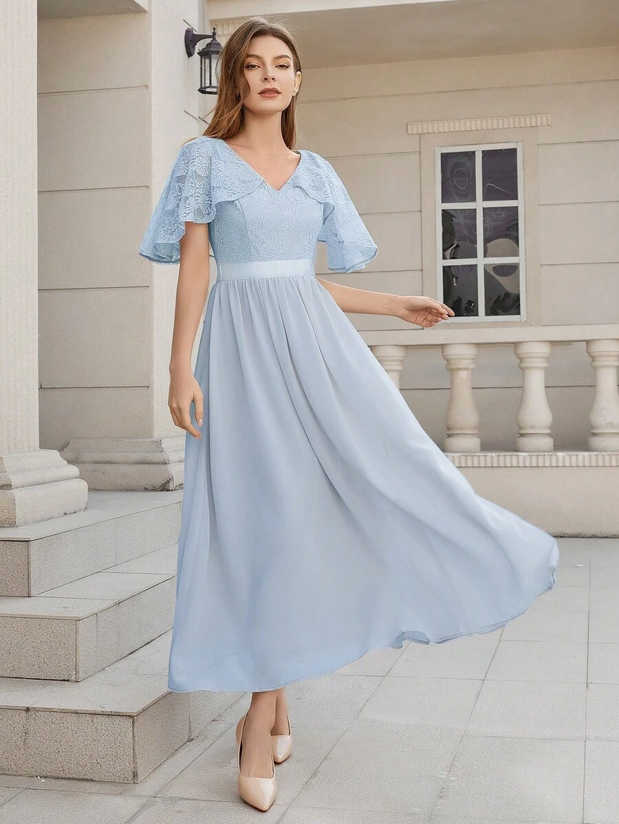 Contrast Lace Butterfly Sleeve Bridesmaid Dress - Baby Blue - View 1