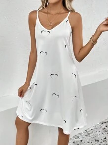 SHEIN LUNE Abito con bretelle sottile con stampa cuore