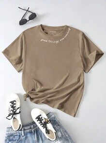 SHEIN LUNE Plus Slogan Graphic Tee