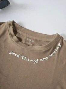 SHEIN LUNE Plus Slogan Graphic Tee