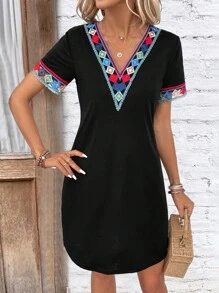 SHEIN VCAY Đầm Thêu Hình học Giải trí - màu đen - Xem 3