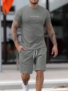 Manfinity Homme 男士字母圖案T恤&腰部抽繩短褲 - 淺灰色 - 查看 1