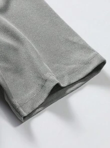 Manfinity Homme 男士字母圖案T恤&腰部抽繩短褲 - 淺灰色 - 查看 5