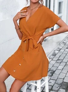 SHEIN Clasi 交疊領繫腰帶連衣裙 - 棕色 - 查看 4