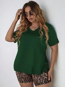 SHEIN LUNE Plus Solid Tee & Leopard Print Biker Shorts - Green - View 3