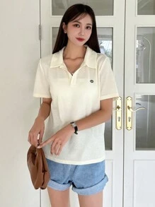 DAZY Chi tiết Patched thư Áo thun - Màu be - Xem 3