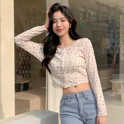 디티시 플로럴 버튼 프론트 크롭 티, 가을 옷 긴팔 여성 탑스