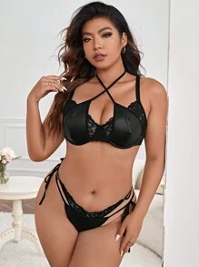 Plus Contrast Lace Underwire Lingerie Set - Black - View 1