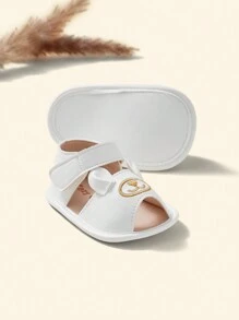 Cozy Pixies 嬰兒狗狗刺繡魔術貼涼鞋