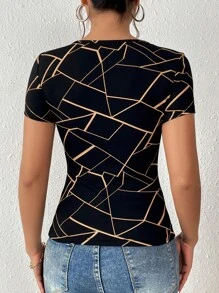 SHEIN Privé Geo Print Cut Out Front Summer Tee - Multicolor - View 2