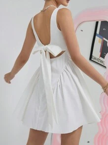 SHEIN Qutie 素色後背繫帶洋裝 - 白色 - 查看 1