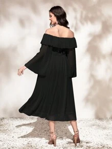 Modelyn 一字肩荷葉邊連衣裙 - 黑色 - 查看 2