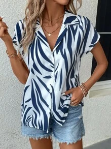 SHEIN LUNE 滿版印花蝙蝠袖襯衫 - 藍白色 - 查看 4