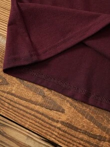 SHEIN LUNE 幾何印花T恤 - 酒紅色 - 查看 5