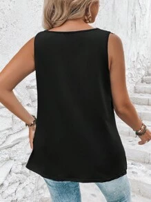 SHEIN LUNE 大碼凸花蕾絲貼花不對稱領背心上衣 - 黑色 - 查看 2