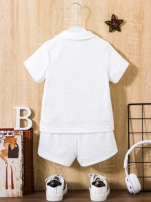 SHEIN 男嬰字母圖案半拉鏈T恤和短褲 - 白色 - 查看 2