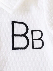 SHEIN 男嬰字母圖案半拉鏈T恤和短褲 - 白色 - 查看 3