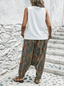 SHEIN LUNE 大碼素色背心上衣和佩斯利印花吊襠褲 - 彩色 - 查看 2