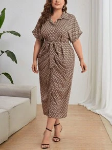SHEIN Privé Plus Allover Geo Print Belted Shirt Dress - Multicolor - View 5