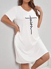 SHEIN LUNE Plus Letter Graphic Hidden Pocket Tee Dress - White - View 4