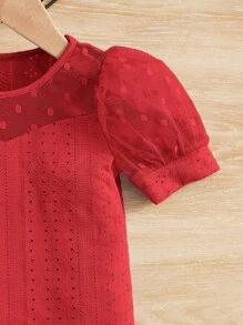 SHEIN Camiseta De Manga Abullonada Con Malla De Contraste Y Bordado De Ojales Para Niñas Jóvenes