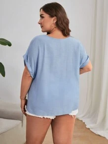 SHEIN LUNE Plus Hollow Out Batwing Sleeve Blouse - Baby Blue - View 2