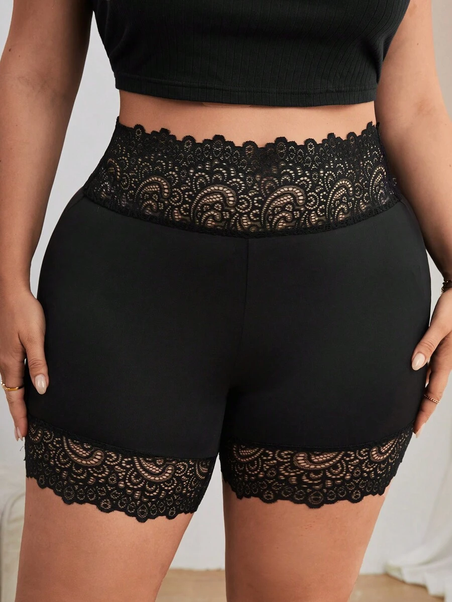 SHEIN Privé Plus Contrast Lace Trim Cycling Shorts - Black - View 1