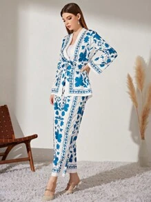 Modelyn Floral Print Belted Coat & Wide Leg Pants - Blue and White - View 3