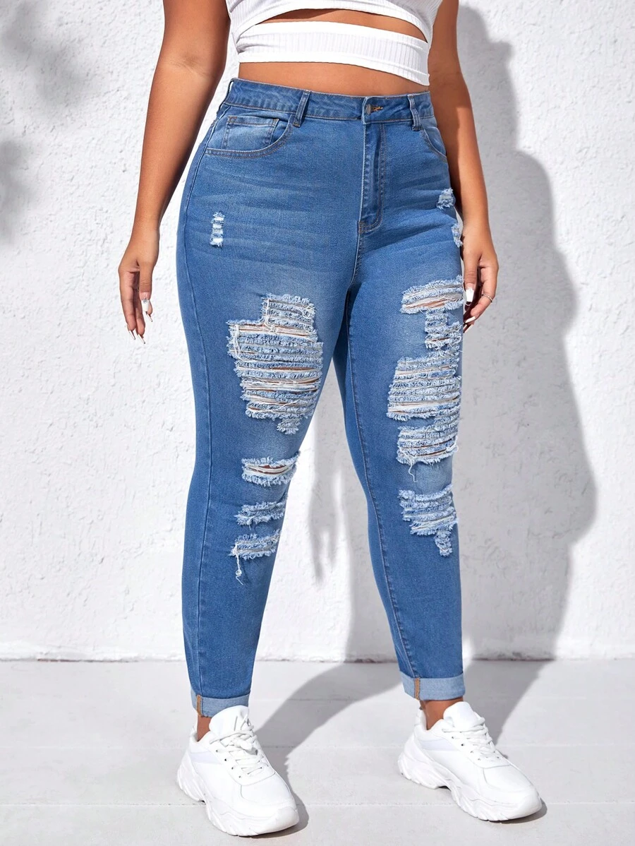 SHEIN LUNE 大碼高腰破洞緊身牛仔褲 - 中等水洗藍 - 查看 1