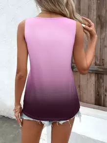 EMERY ROSE Top tipo camiseta gráfica con escote en V y degradado para mujeres - Morado - Ver 2