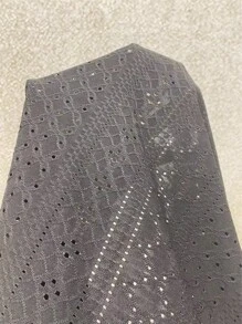 SHEIN Franclia 大碼網眼刺繡圍裹側打結T恤 - 黑色 - 查看 7