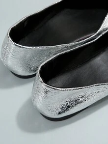 Women Metallic V Cut Design Flats, Glamorous Silver Square Toe Ballet Flats For Outdoor - Silver - View 4