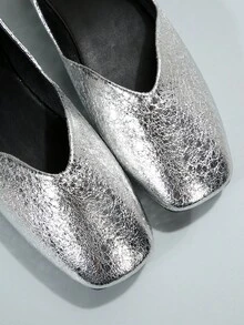 Women Metallic V Cut Design Flats, Glamorous Silver Square Toe Ballet Flats For Outdoor - Silver - View 7