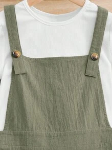 SHEIN Teen Girls Solid Tee & Dual Pocket Overall Romper
