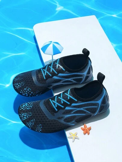 男童春秋沙滩水鞋，易于穿脱，橡胶印花工艺，时尚百搭，防滑耐用鞋底，适合海滩、室内、运动、瑜伽等场合