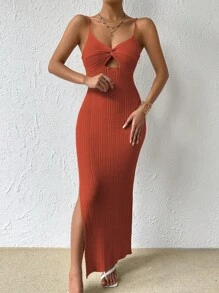 SHEIN Privé 前扭結高衩吊帶毛衣裙 - 棕色 - 查看 1