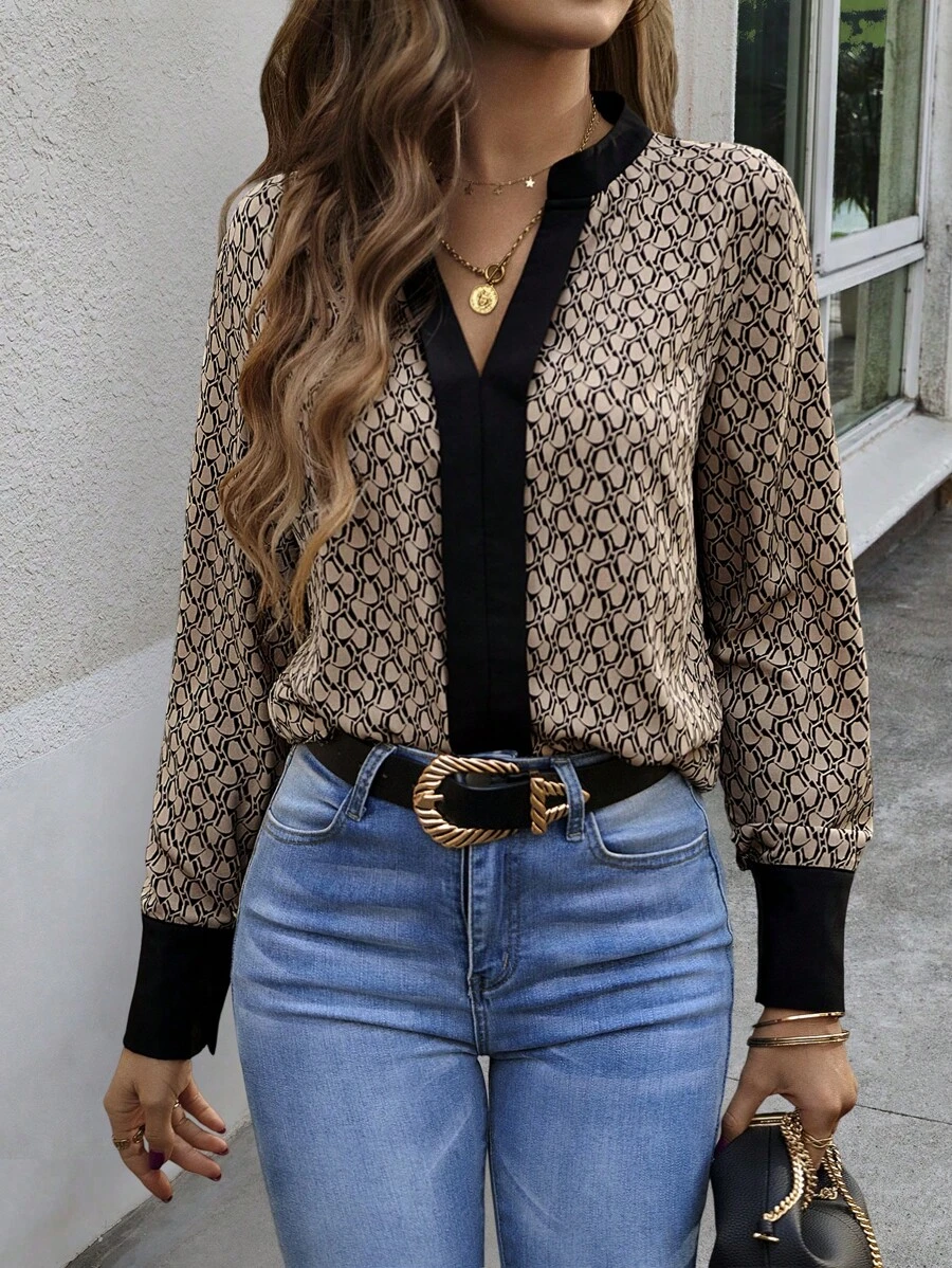 Lucivie 滿版印花缺口領拼接邊襯衫 - 棕色 - 查看 1