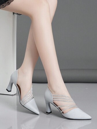 秋冬女士水钻系带镂空舒适百搭高跟鞋，优雅派对风