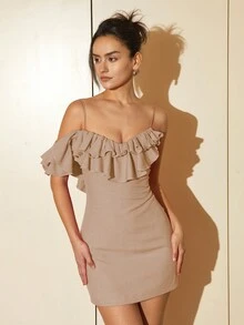 Cold Shoulder Ruffle Trim Bodycon Dress - Khaki - View 4