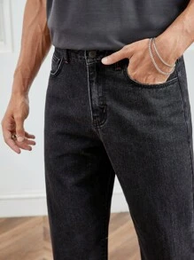 Manfinity VCAY Men Cotton Embroidery Wings Pattern Straight Leg Jeans - Black - View 6